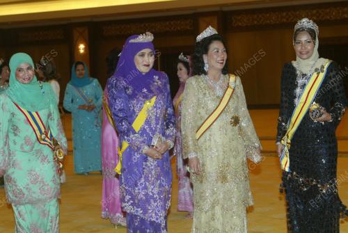 TUANKU NUR ZAHIRAH