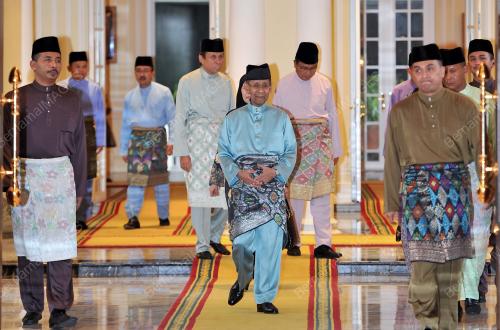 KD11_22072014_AGONG