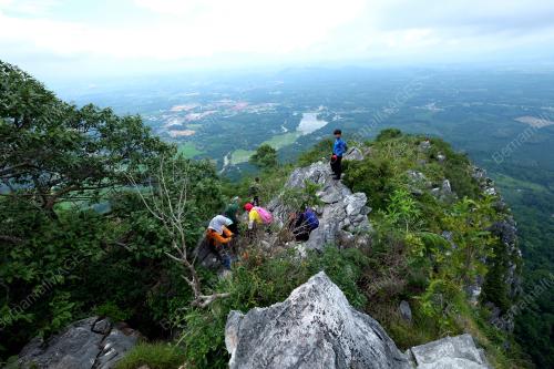 GUNUNG PULAI, BALING