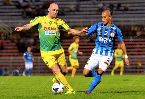KD11_27082014_BOLA