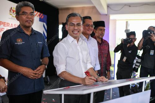 FAHMI FADZIL