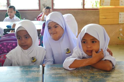 KD12_03012016_SEKOLAH