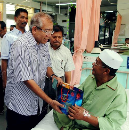 KD12_05082013_UMNO_SUMBANGAN