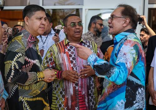 DATUK SERI ANWAR IBRAHIM