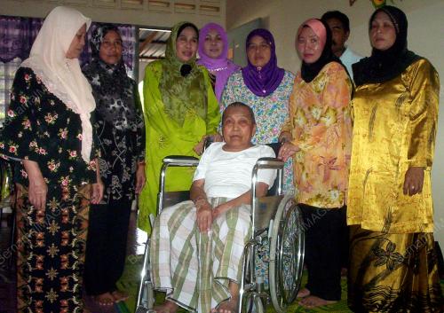 BANTUAN KERUSI RODA