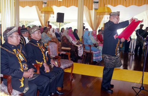 AZIZAN ABDUL RAZAK
