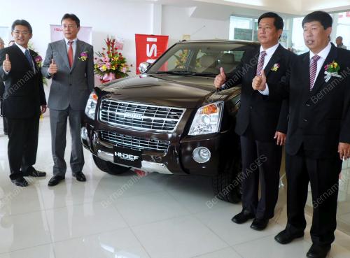 KD12_18062012_ISUZU_CENTRE