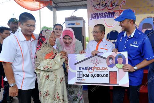 KD12_24102013_FELDA
