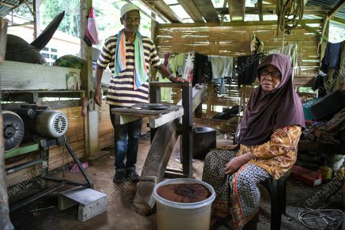 PENGUSAHA KOPI KAMPUNG