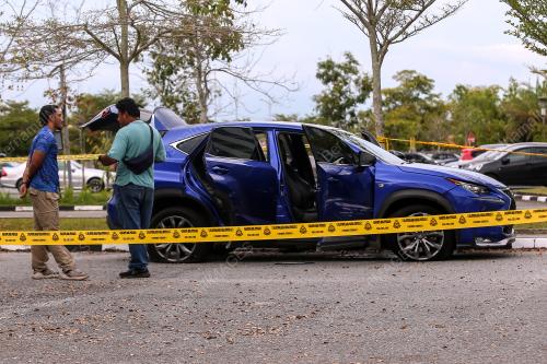 ANGGOTA POLIS MAUT