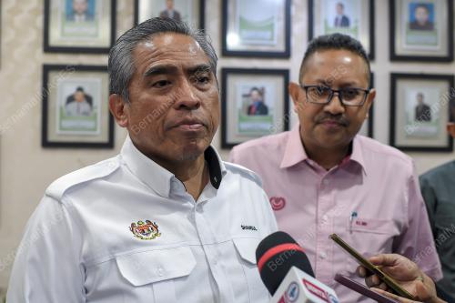 TAN SRI SHAMSUL AZRI ABU BAKAR