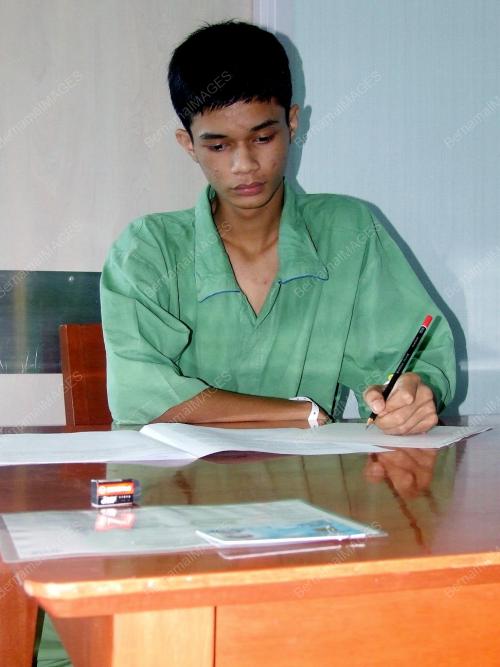 KD13_09102012_PMR_SAKIT