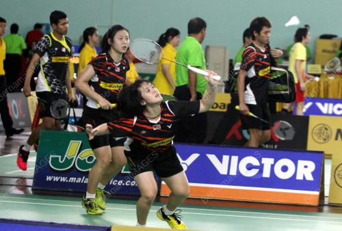 KD13_13112015_BADMINTON