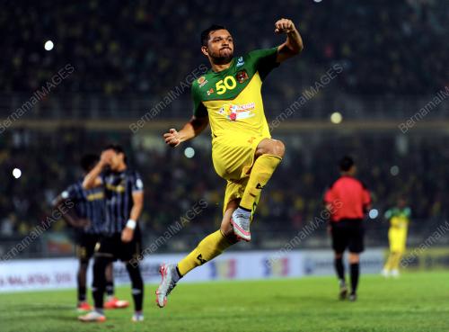KD13_18092015_BOLA