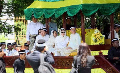 KD13_21052014_TUNKU_BENDAHARA