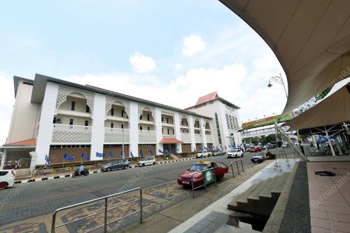 KD13_22042018_PEKAN_RABU_BN201804185712