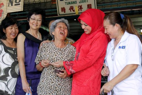 KD13_29102013_PRK_WANITA