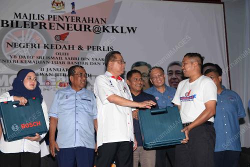 KD13_31012018_GIATMARA_BN201801307530