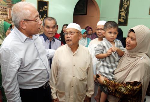 KD14_04102015_MAHDZIR