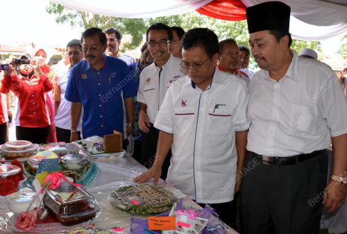 KD14_09102012_SHAFIE_KEMAS