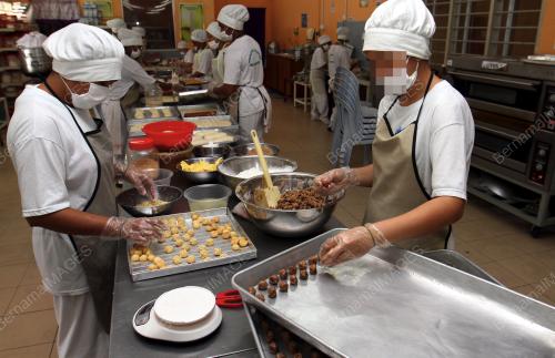 KD14_10072015_PENJARA_KUIH