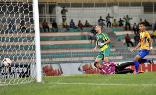 KD14_14042014_BOLA