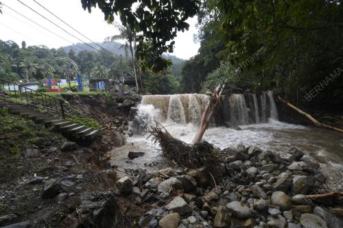 KD14_23082021_BANJIR_DI_MERBOK_DAN_YAN
