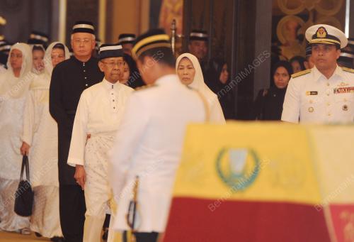 KD14_29112015_AGONG_RAJA_MUDA
