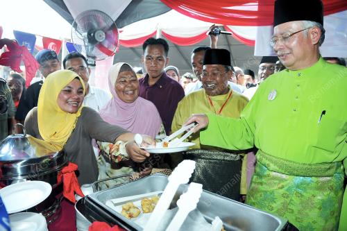 KD14_30082012_TERBUKA_AIDILFITRI