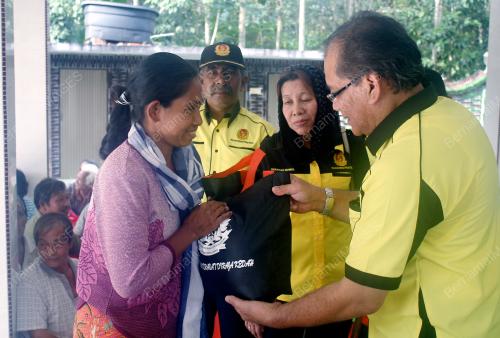 KD15_07102012_BANTUAN
