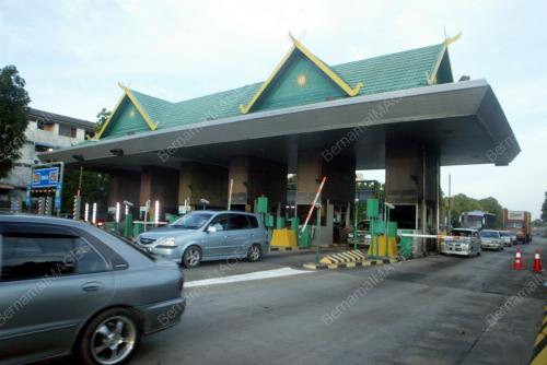 PLAZA TOL UTARA