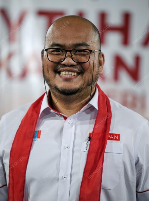 DATUK ZULKIFLY MOHAMAD
