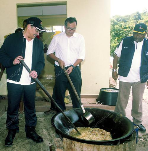HISSAMMUDDIN TUN HUSSEIN