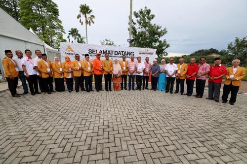 DATUK SERI DR DZULKEFLY AHMAD