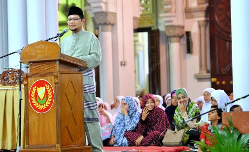 KD16_20072014_AGONG_MOREH