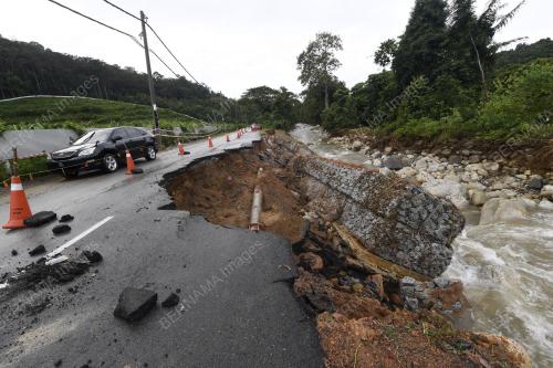 KD16_23082021_BANJIR_DI_MERBOK_DAN_YAN