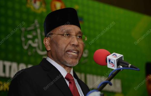 DATUK IDRIS AHMAD