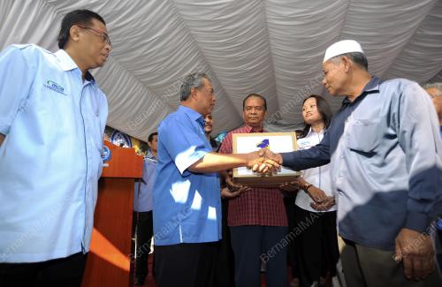 KD16_30102013_TPM_NELAYAN