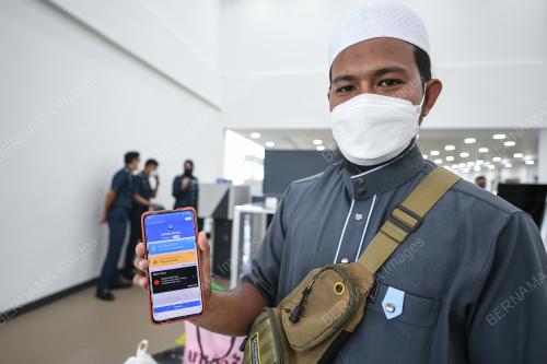 PEMBUKAAN SEMPADAN