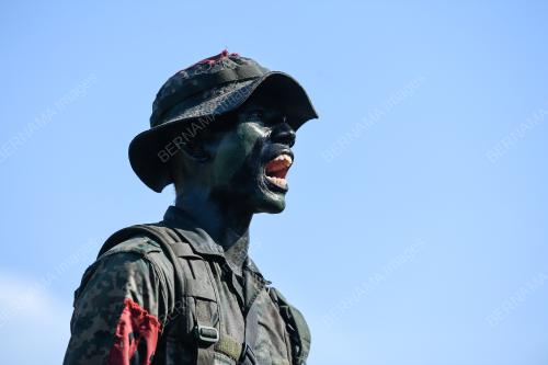 KURSUS ASAS KOMANDO