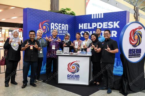 TAN SRI SHAMSUL AZRI ABU BAKAR