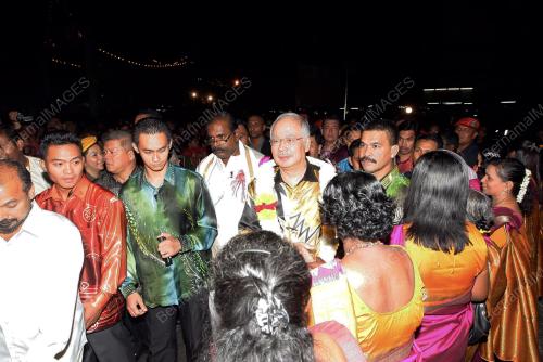 KD21_20012011_PM-THAIPUSAM