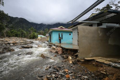 BANJIR KILAT YAN
