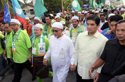 KD22_23102013_PRK_SG_LIMAU
