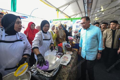 DATUK SERI ANWAR IBRAHIM