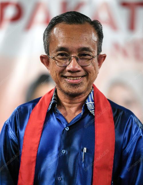 DR AZMAN ISMAIL