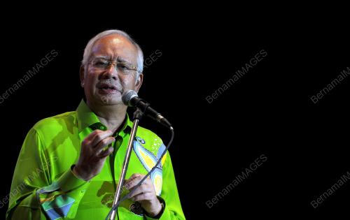 KD24_11022017_MAKAN_MALAM