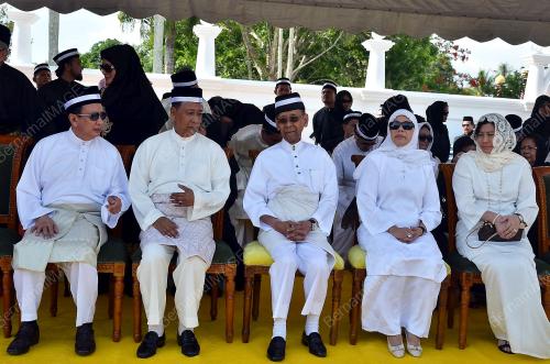 KD25_21052014_AGONG_MANGKAT