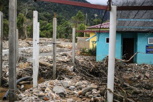 BANJIR KILAT YAN