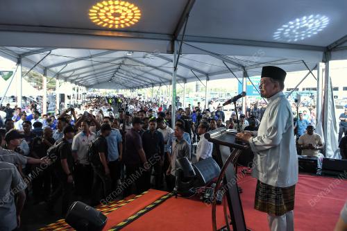 DATUK SERI ANWAR IBRAHIM